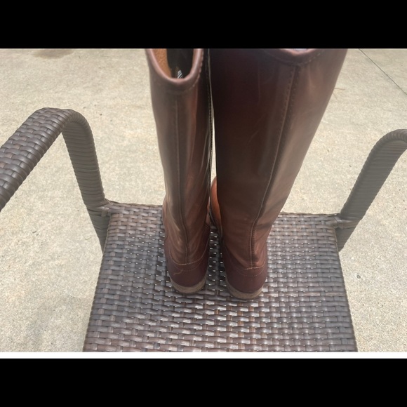 Frye size 61/2 leather boots never worn - Picture 4 of 9